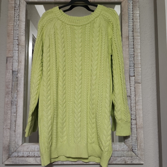 Lovers + Friends Gio Sweater - Picture 11 of 11